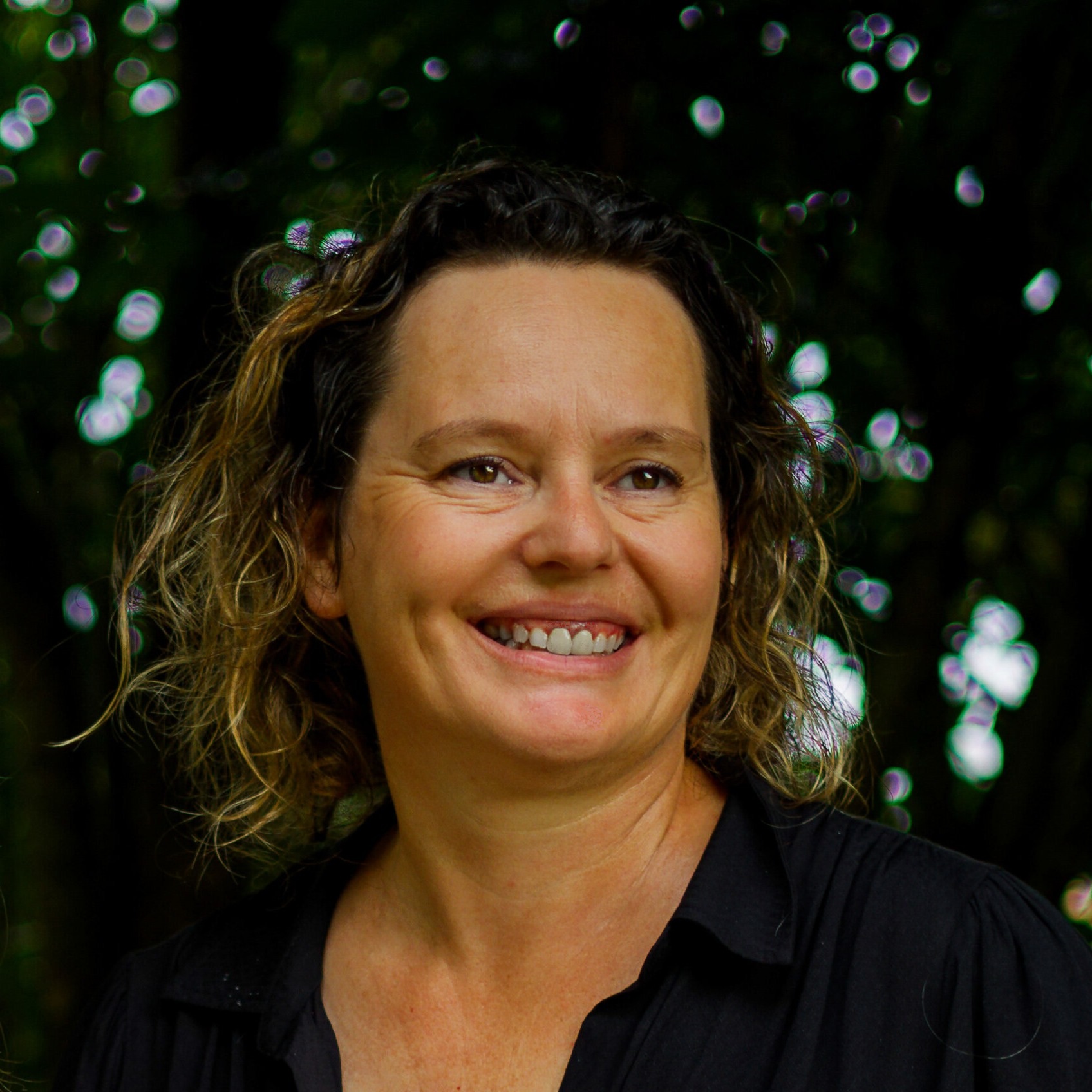 Je suis Nathalie ANDRE, ravie de vous accompagner avec Maths et Compagnie